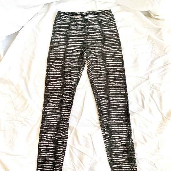 H&M Pants - H&M Printed Leggings